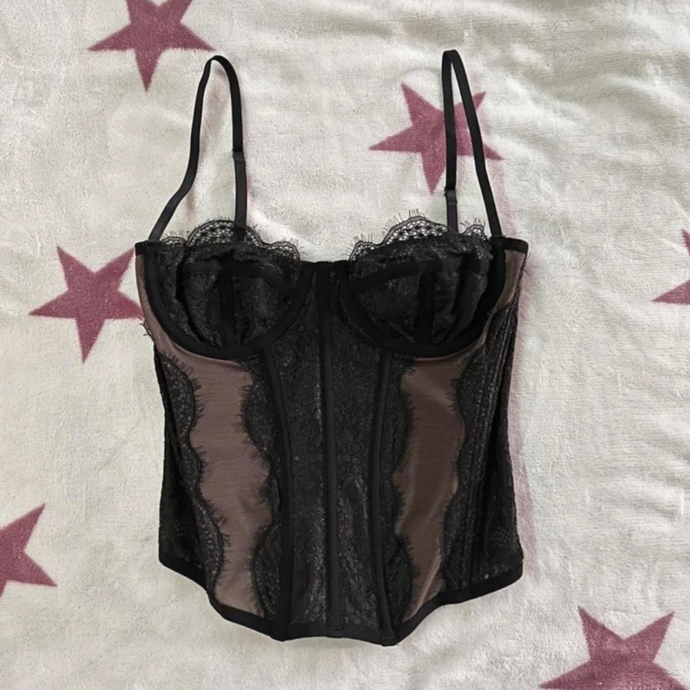urban outfitters black lace corset top